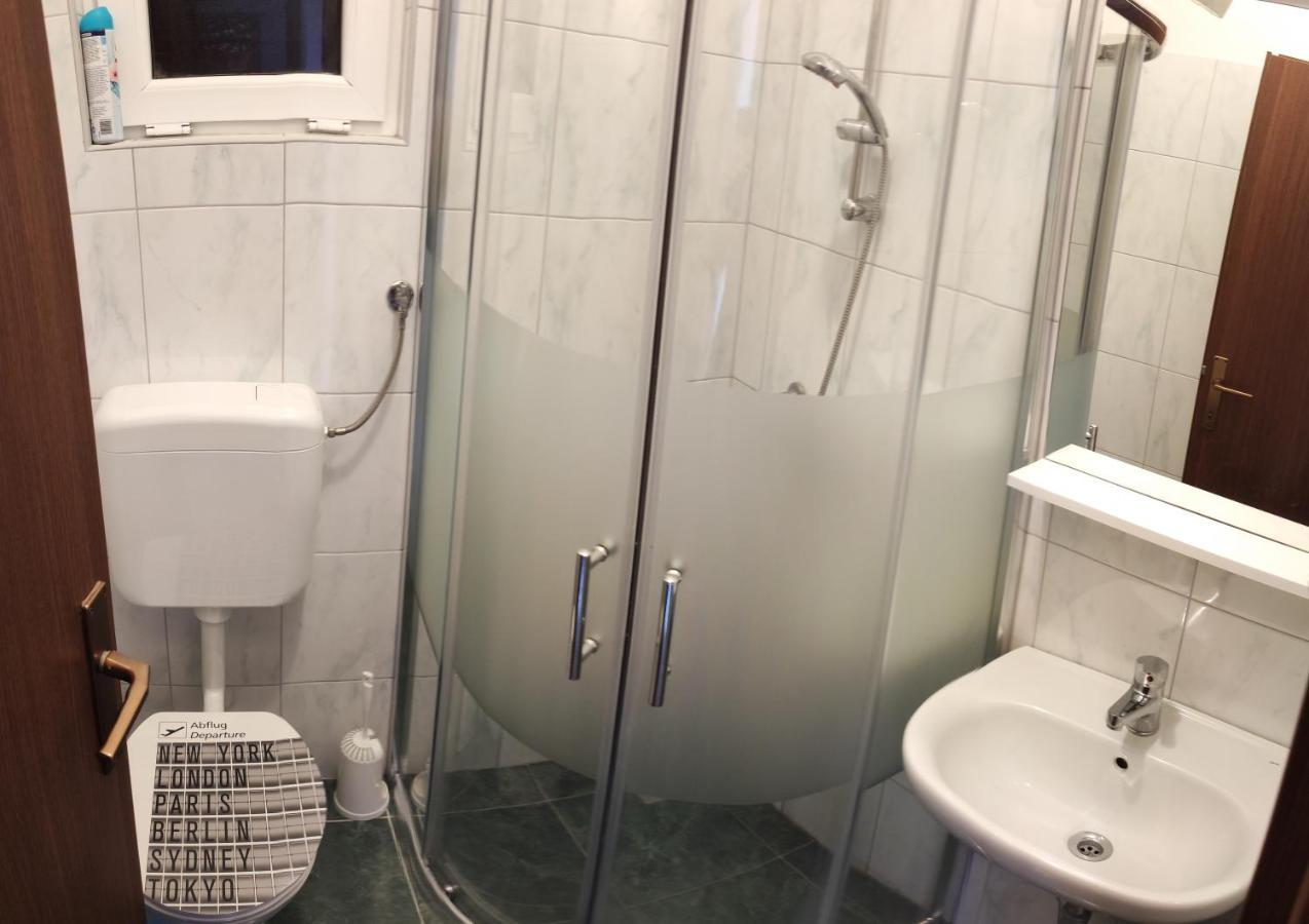 Apartmani Sabira Novi Vinodolski Esterno foto
