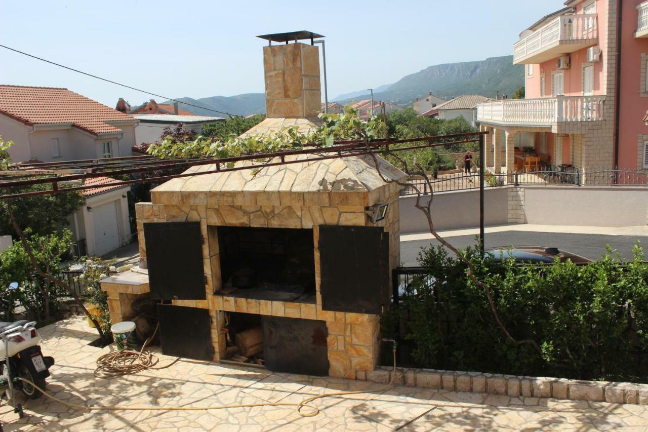 Apartmani Sabira Novi Vinodolski Esterno foto