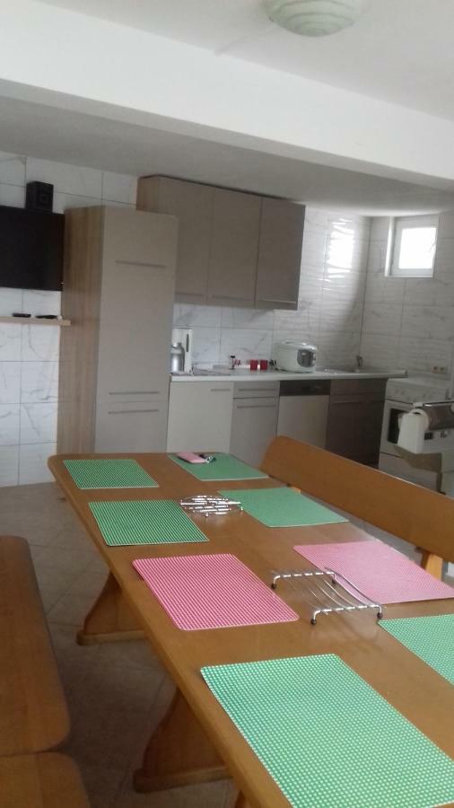 Apartmani Sabira Novi Vinodolski Esterno foto